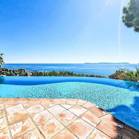 Sea View By Interhome Le Rayol-Canadel-sur-Mer