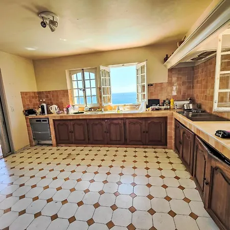 Hébergement de vacances Sea View By Interhome Le Rayol-Canadel-sur-Mer