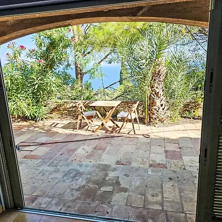 Sea View By Interhome Dom wakacyjny Le Rayol-Canadel-sur-Mer