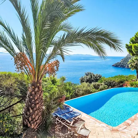Hébergement de vacances Sea View By Interhome Le Rayol-Canadel-sur-Mer
